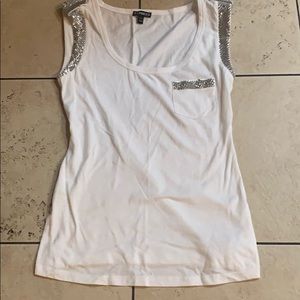 Express white tank